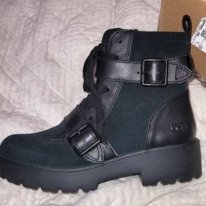 Ugg Zorrah boots 👢